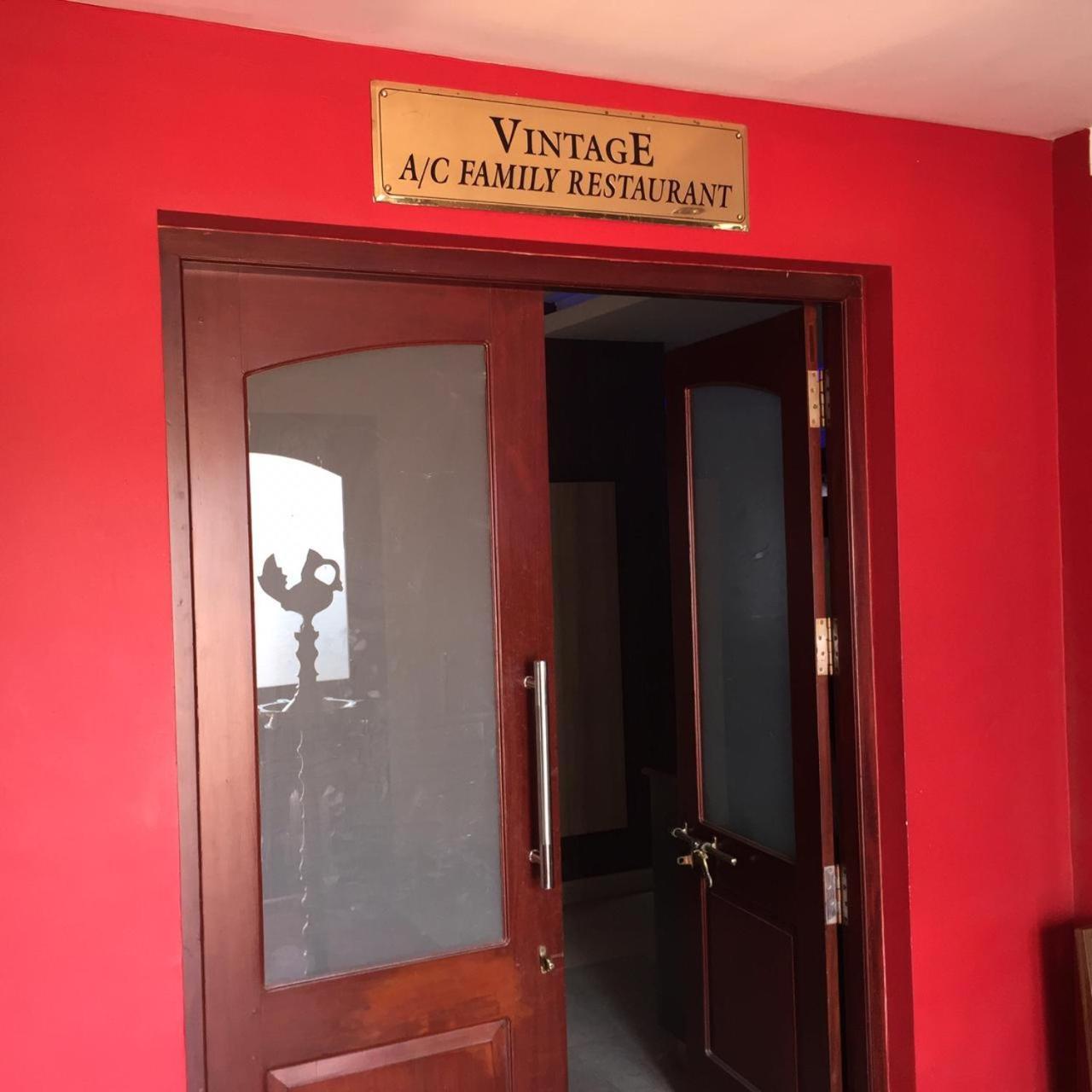 French Avenue Mahe Exterior foto
