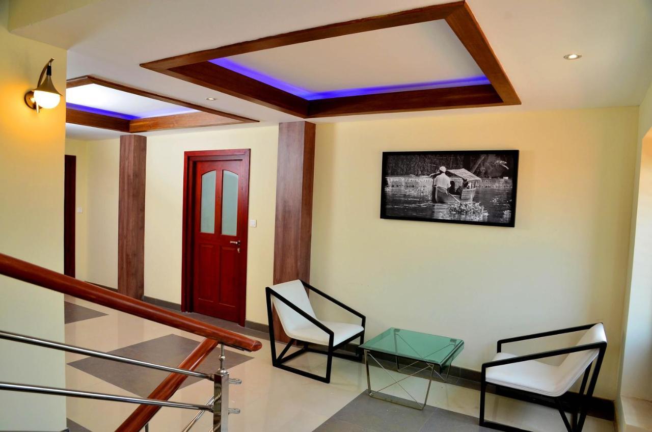 French Avenue Mahe Exterior foto